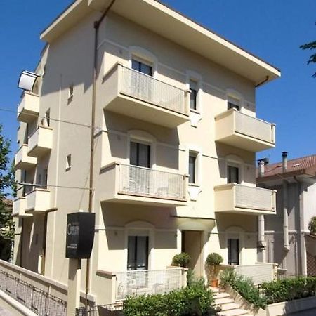 Residence Caterina Cattolica Exterior photo