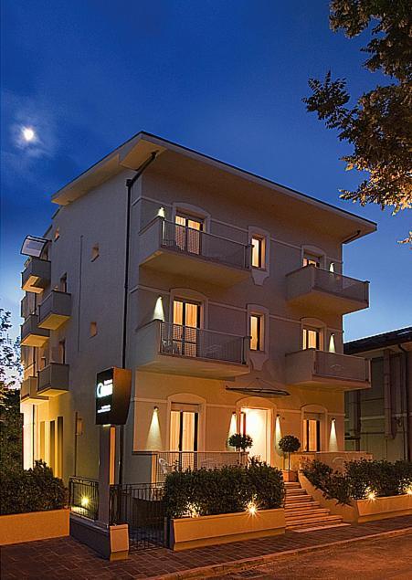 Residence Caterina Cattolica Exterior photo